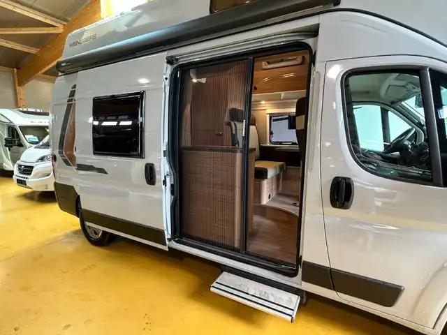WEINSBERG Cara Bus 600 MQH